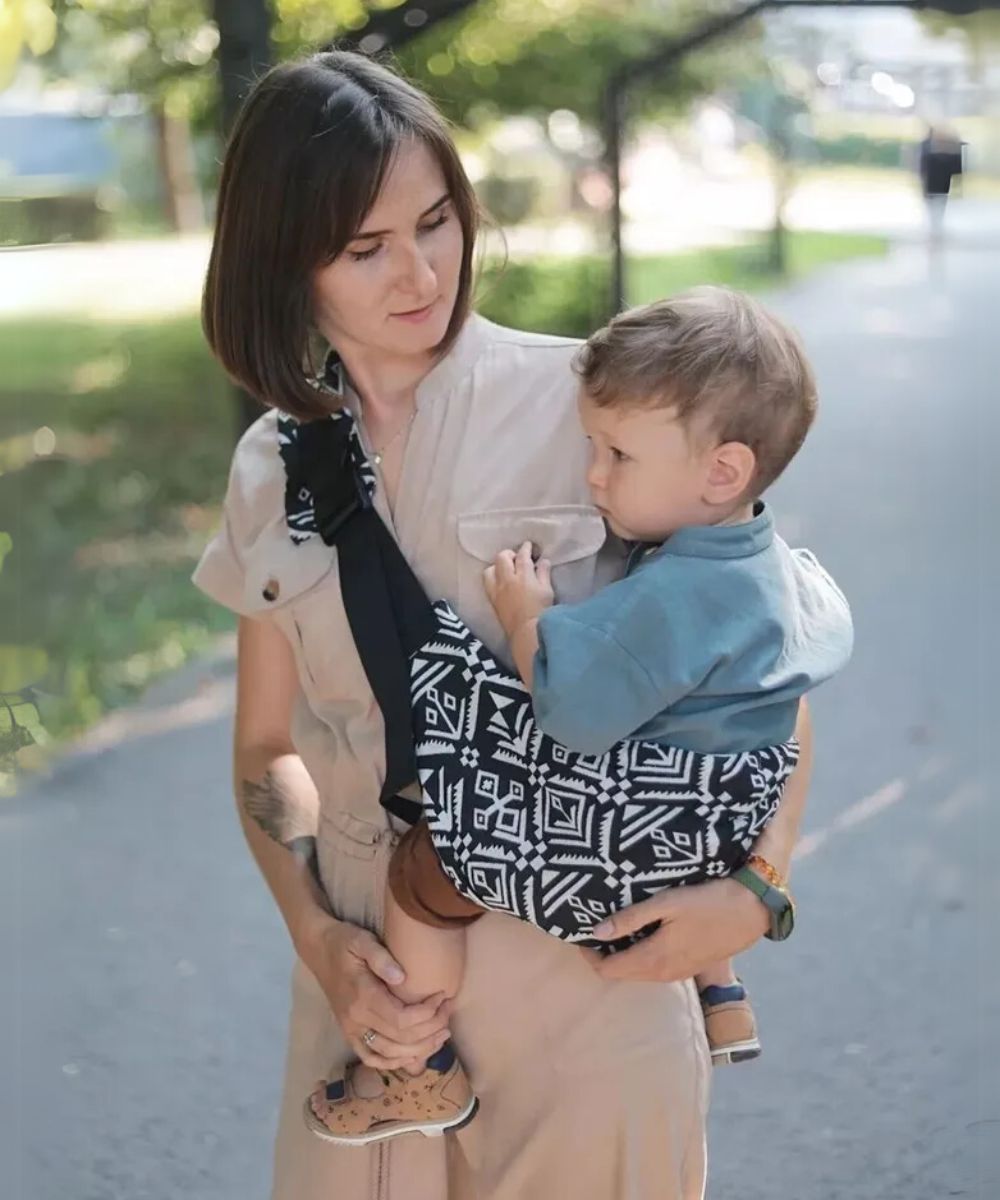حاملة أطفال سلينغ مريحة – قابلة للتعديل وعصرية – من عمر 3 أشهر / ✨ Porte-bébé sling ergonomique – Réglable et stylé – Dès 3 mois